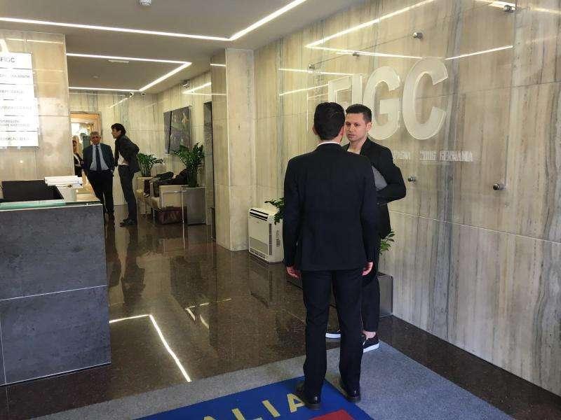 FOTO FV, Ecco Zarate a Roma: la discussione del ricorso...