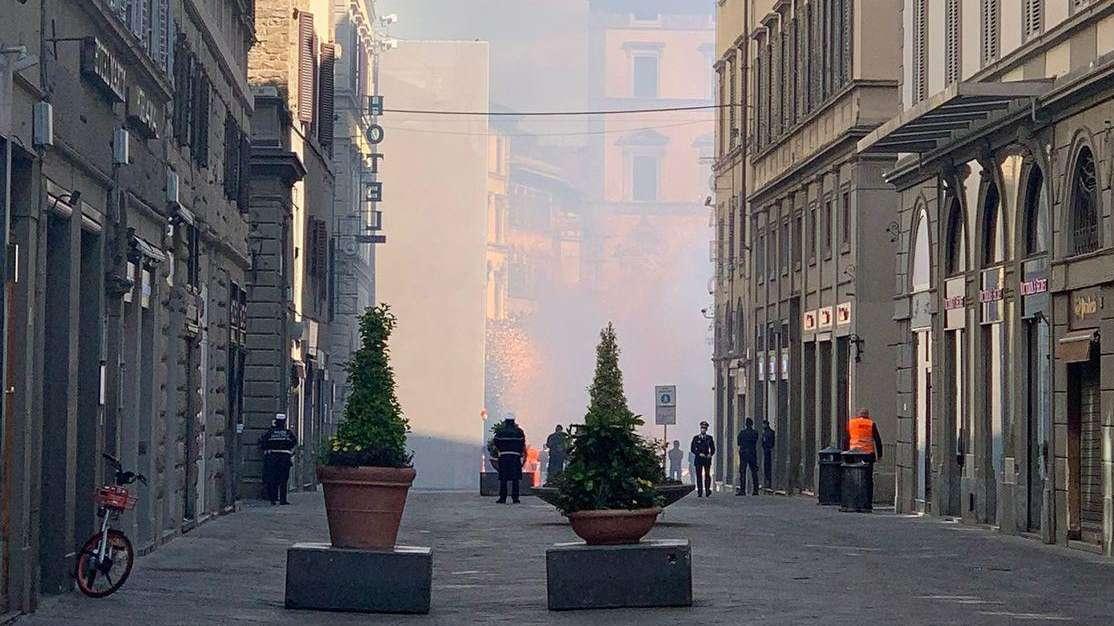 FOTO-VIDEO FV, Scoppio del Carro in Duomo