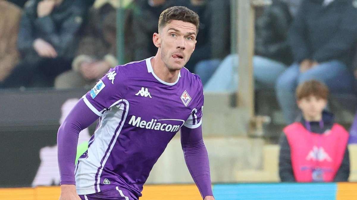 Gosens e il romantico no alla Premier. Per i viola era fatta: l'aveva offerto la Fiorentina