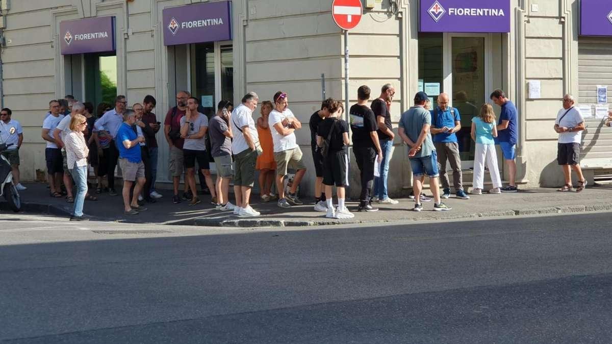 ABBONAMENTI TRA RINCARI E MERCATO: PRIMA RISPOSTA BUONA