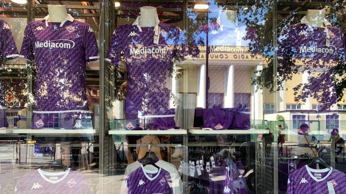 SONDAGGIO FV, Vi piace la nuova maglia? Vince il no