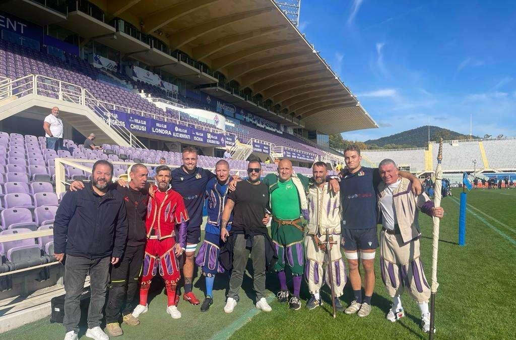 FOTO, Al Franchi saluto calcianti-Nazionale rugby