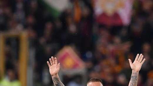 DE ROSSI, Clausola nel contratto per tornare in Italia