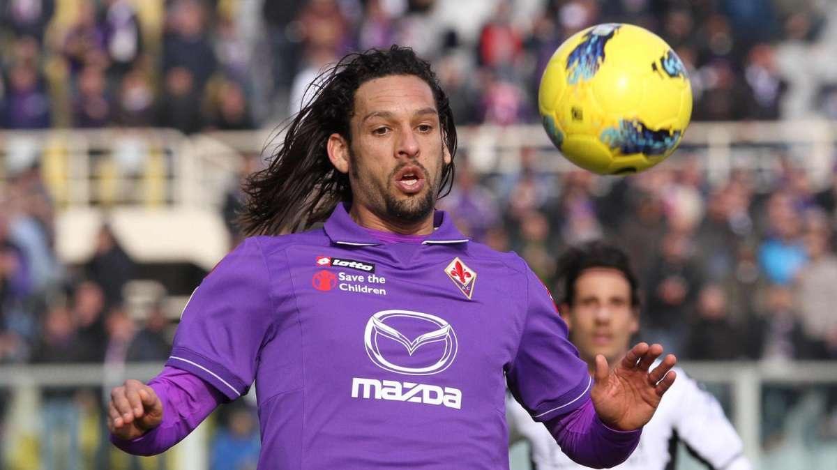 ATTACCATI A LUI