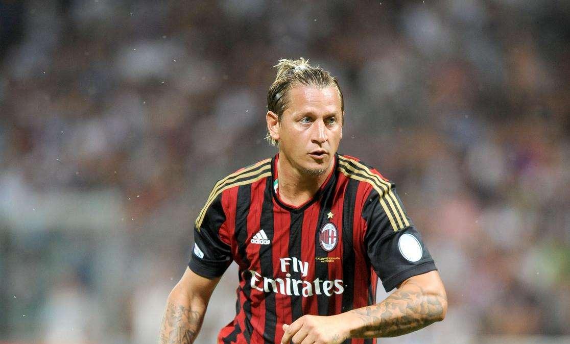 TMW, Montella vuole Mexes, problema ingaggio