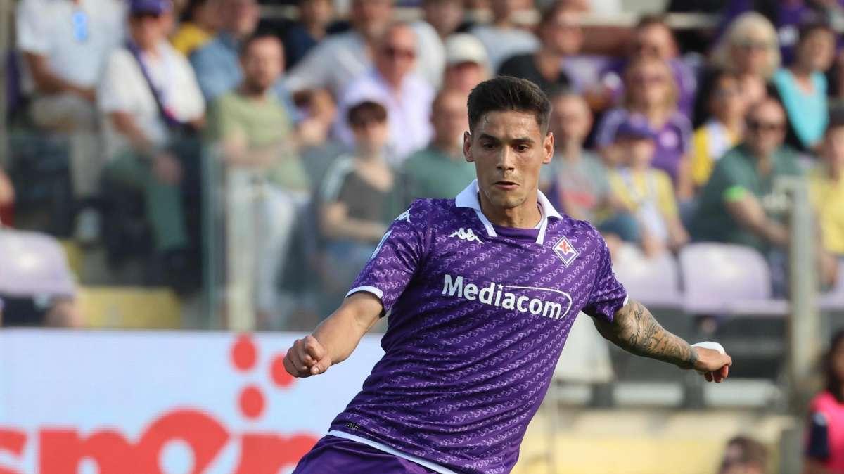 QUARTA, Si raffredda la pista Betis Siviglia. Luiz Felipe...