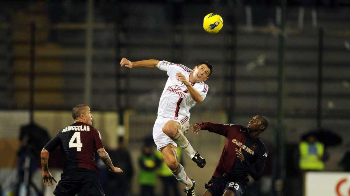 IBARBO, Buona partita, Larrivey buon giocatore