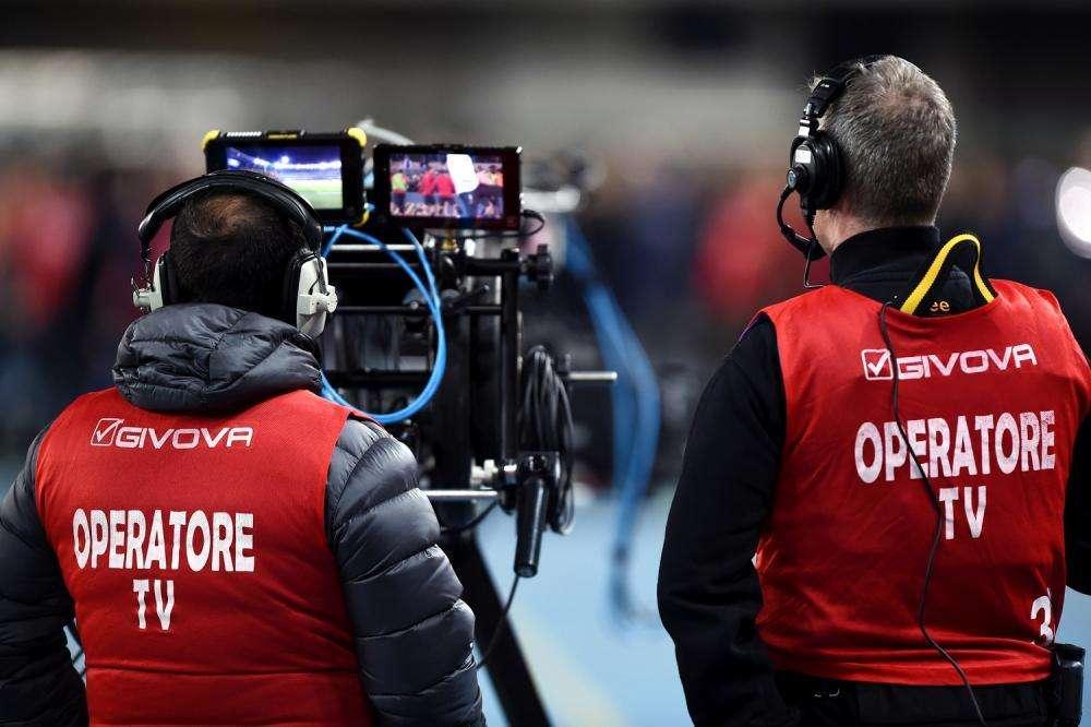 DIRITTI TV, Fiducia club verso DAZN e IMG. Sky...