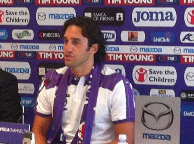DAL FRANCHI, Squadra in campo, applausi per Toni