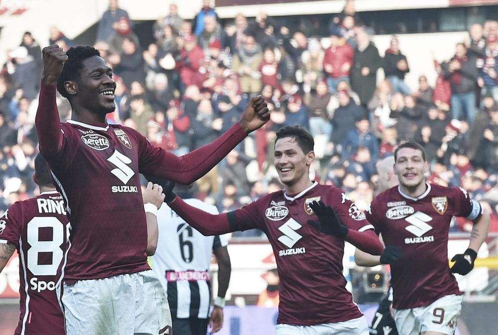 TORINO, Ola Aina: "Fischi haters mi fanno migliorare"