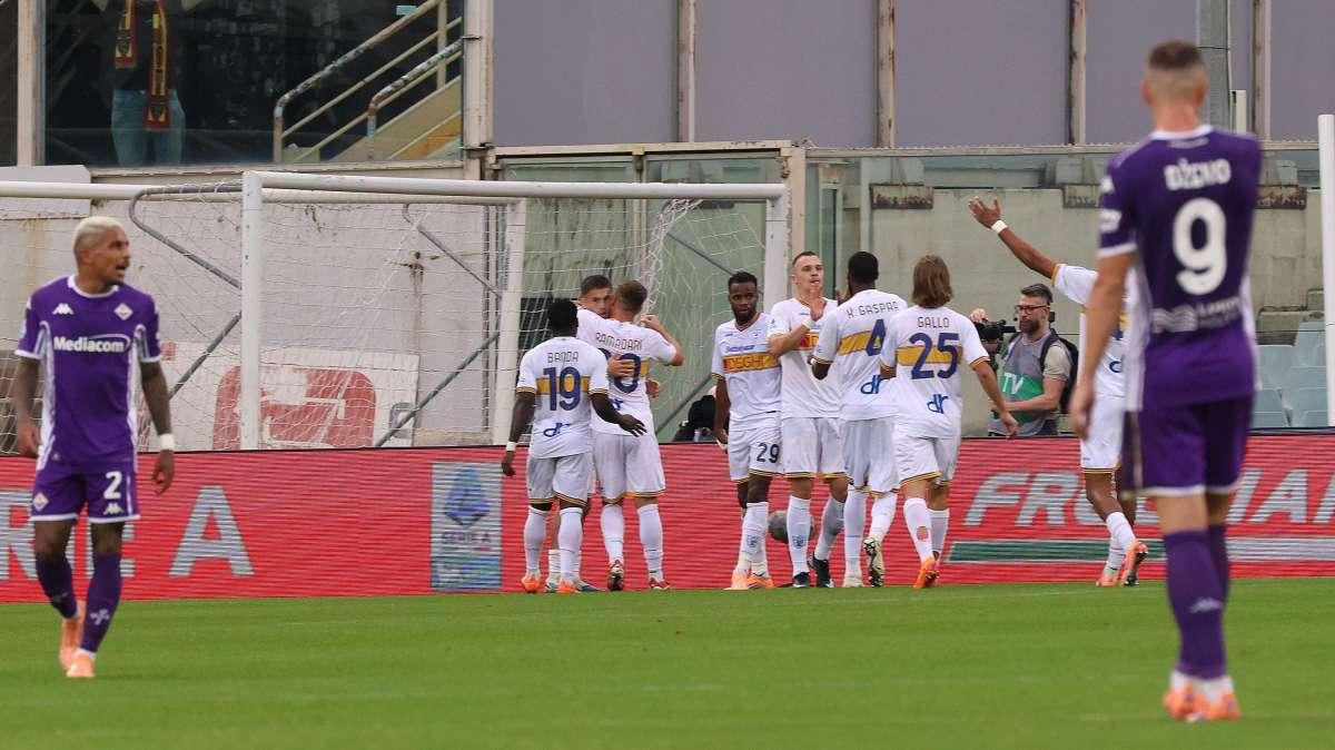 Fiorentina-Lecce 0-1, quarto cambio per Pioli: dentro anche Piccoli per Dzeko