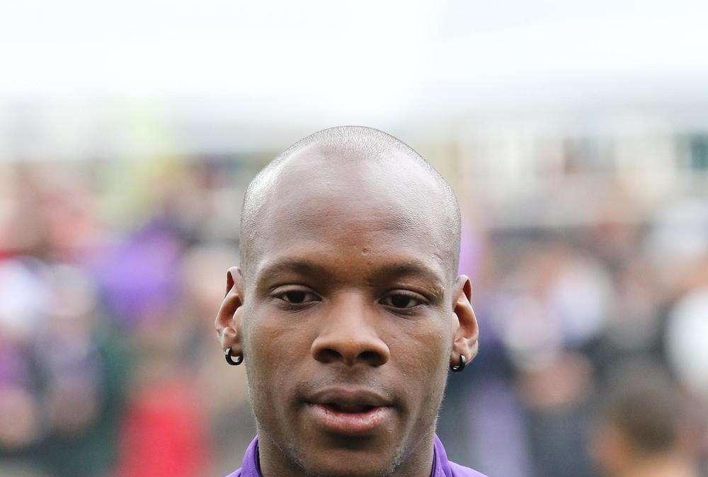 SAS-FIO 0-0, Rosso per Dabo: viola già in 10 al 30'