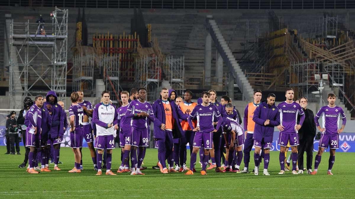 Fiorentina, Vanoli di parola: ritiro finito. Ma prosegue il silenzio stampa