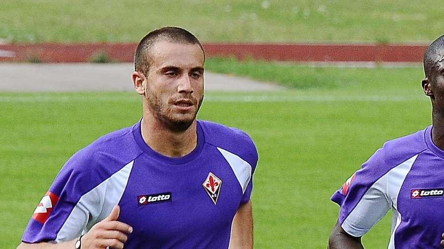 CORTINA, JoJo inventa, P.Waigo spreca