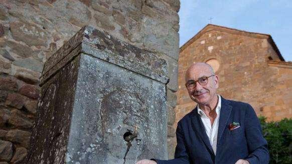 ECCO LE MOSSE DI SOUSA PER PROVARE L’IMPRESA A LONDRA. ADV VICINO ALLA SQUADRA, MA NON CI SARÀ. E NON TORNERA’ A FIRENZE A BREVE. QUELLI DEL BRACCINO LEGGANO I BILANCI. BADELJ RESTERÀ. OK IL CASO SEPE