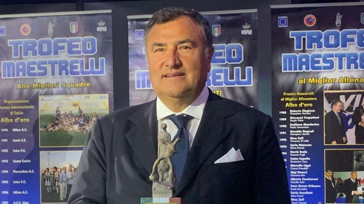 BARONE, Dal palco: "Chi si compra? Rispondo così"