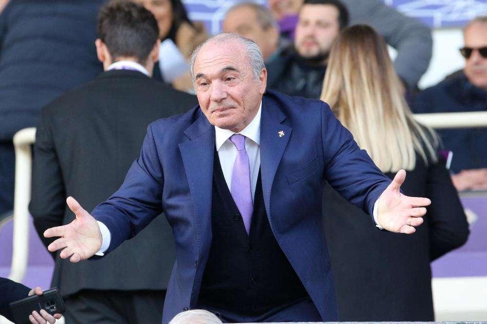 TAGLIO STIPENDI, Per ora Commisso controcorrente