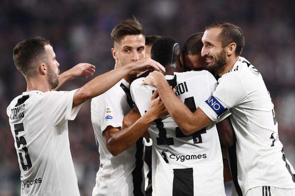 CHAMPIONS, Juve corsara a Manchester. Roma ok