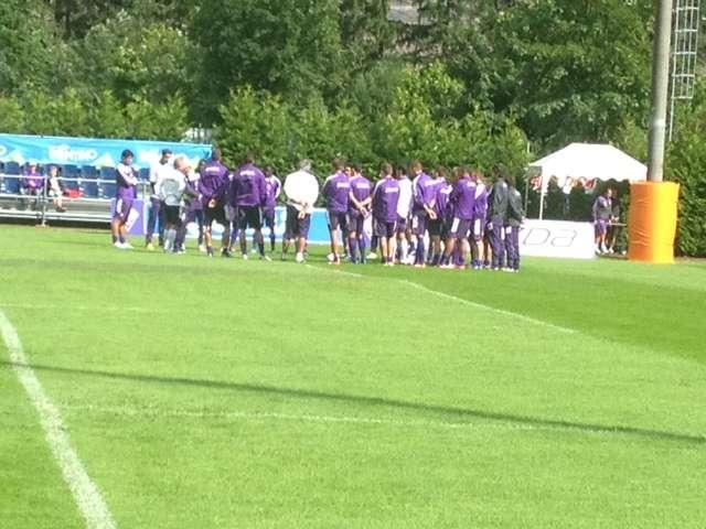 MOENA, Squadra in cerchio attorno a Montella