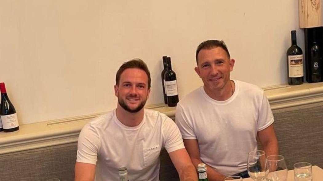 FOTO, L'agente di Grillitsch ieri sera a cena a Firenze