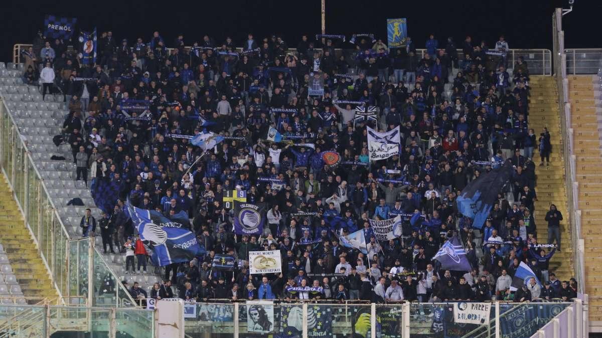 I NIPOTI DEI GARIBALDINI CANTANO 'TERRONE' A COMMISSO