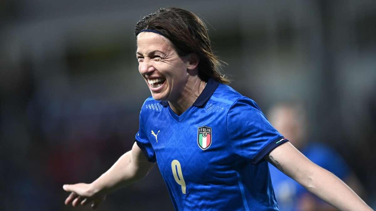 Femminile, l'ex viola Sabatino rinnova col Sassuolo: giocherà a 40 anni