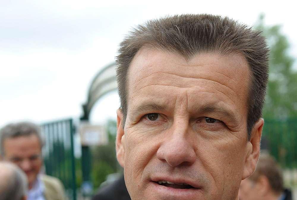AG. DUNGA, Lo hanno contattato squadre italiane