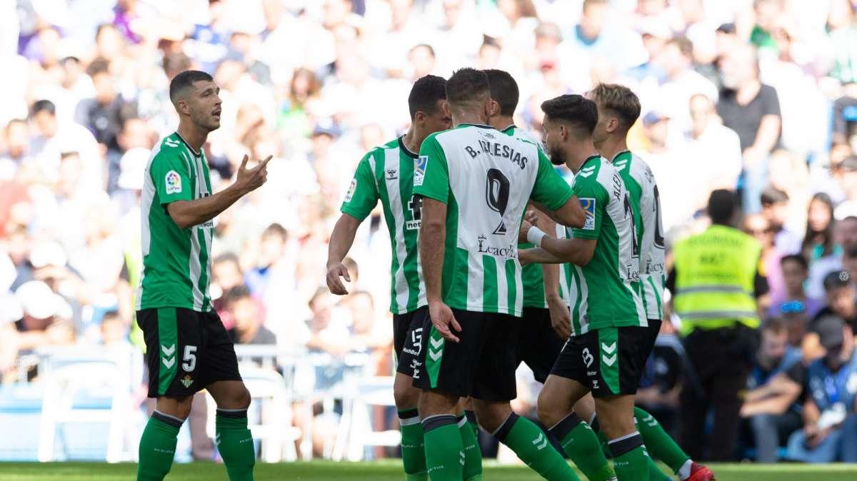 I peluche, l'Ingegnere, il Gran Derbi e un calcio tutto fantasia: viaggio nel mondo Betis