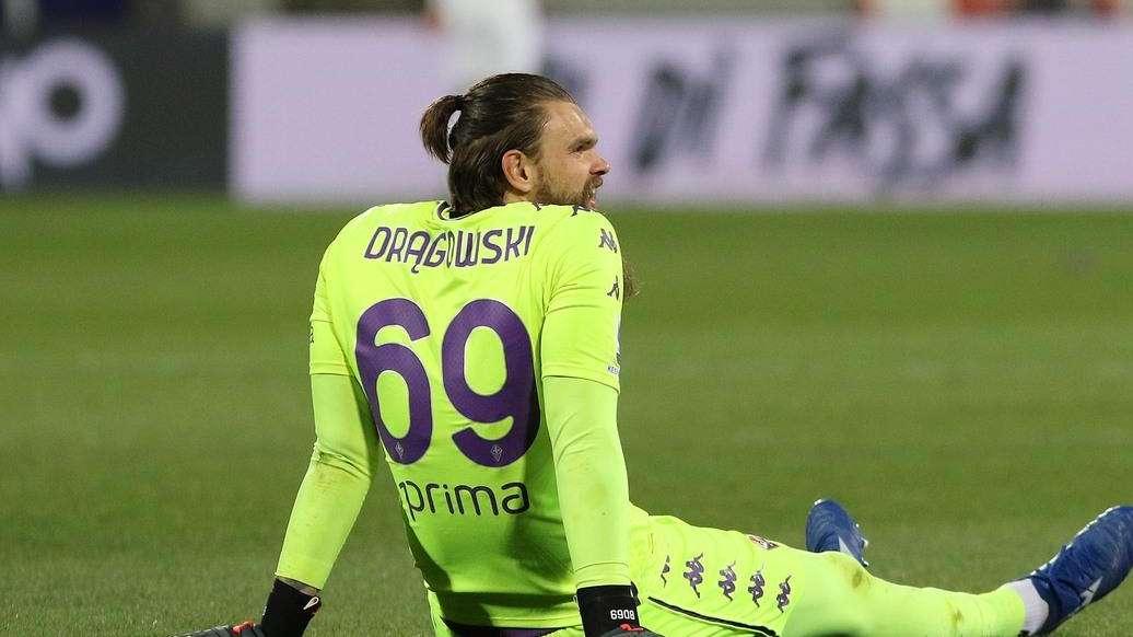 DRAGOWSKI VOLA, VLAHOVIC C'È, DIFESA E CENTROCAMPO NO