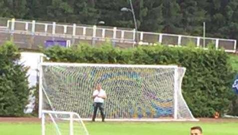 FOTO FV, Vecino in campo per il possesso palla