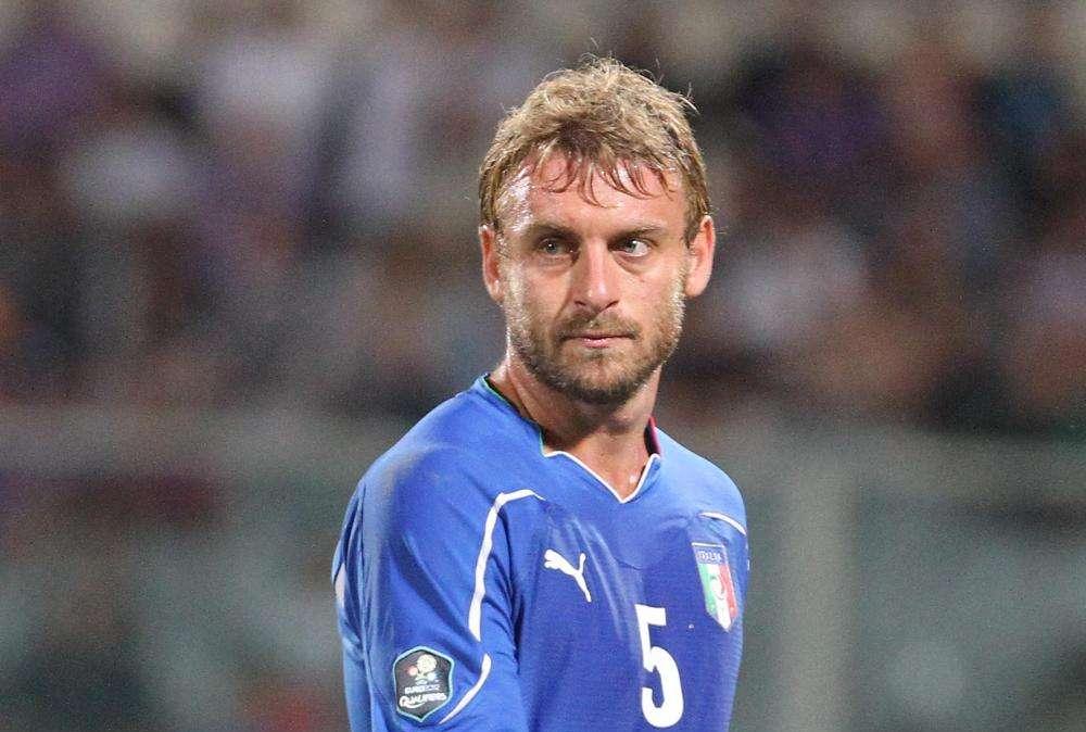 INFORTUNIO DE ROSSI, Roma pensa a risarcimento