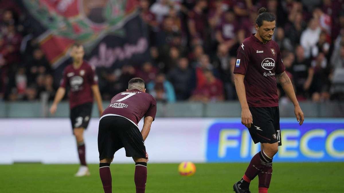 SALERNITANA, Alle 23:59 scade termine per acquisto