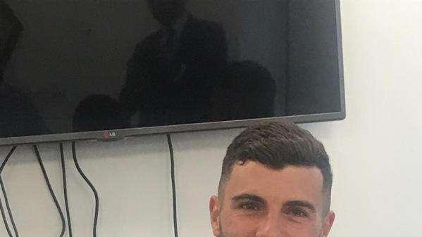 AG. CUTRONE, In Premier per giocare. In A su di lui...