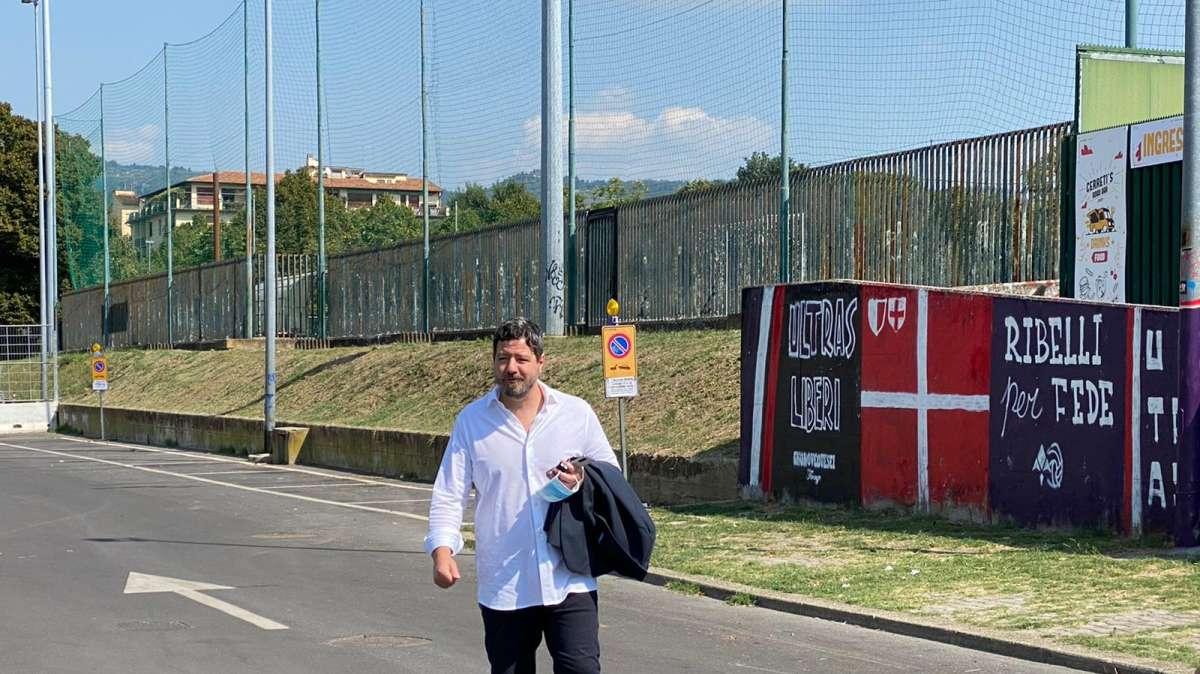 C. SPORTIVO, Curiosa visita di Gaucci: Pradè assente