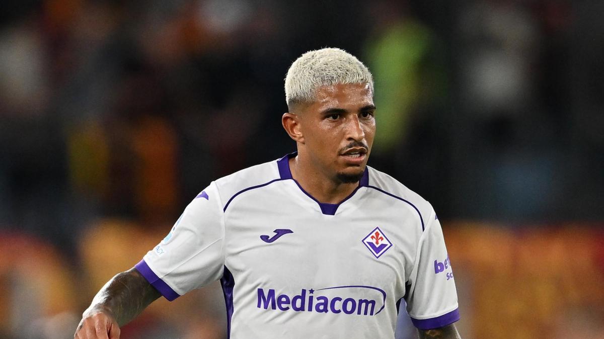 Dodo resta in uscita dalla Fiorentina nonostante la titolarità all'Olimpico