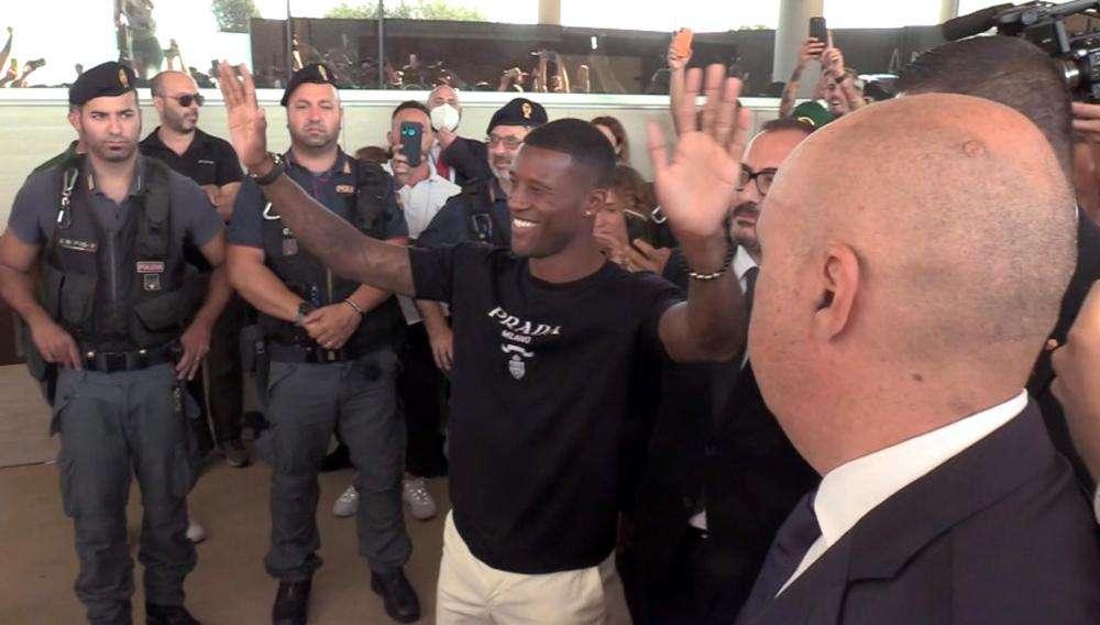 UFFICIALE, Wijnaldum è un giocatore della Roma