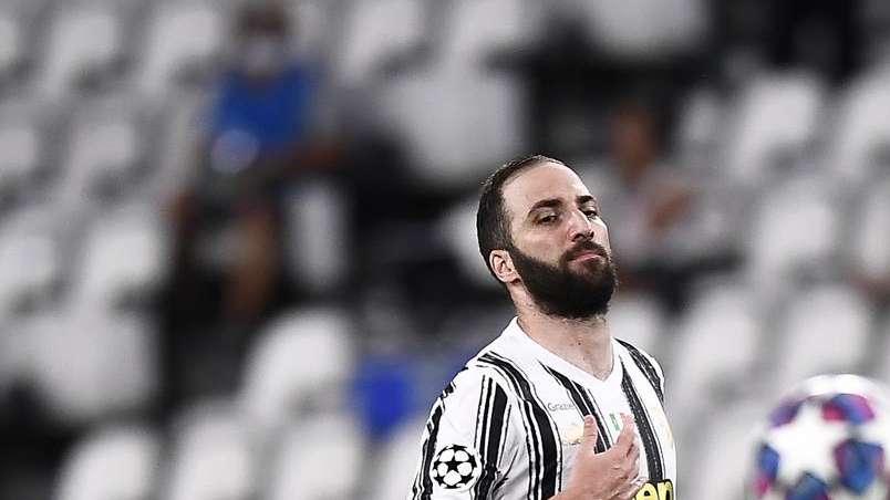 PIRLO, Higuain grande campione ma se ne andrà
