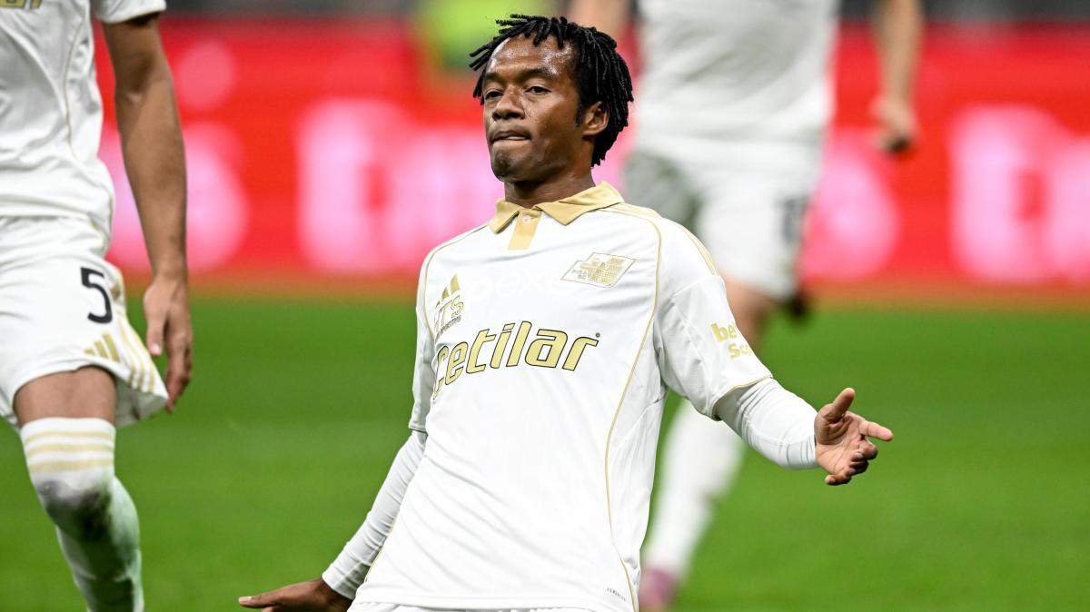 Cuadrado torna in Colombia, accoglienza amara per l’ex Fiorentina: "Giuda"
