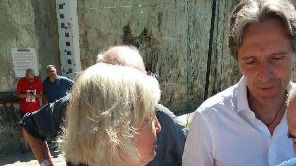 FOTO, Commisso firma il libro dei Canottieri Firenze