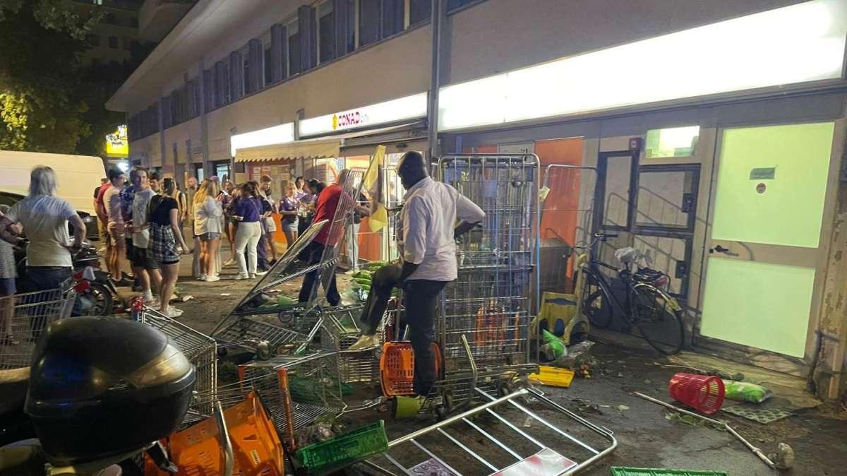 VIDEO FV, Scontri tra tifoserie fuori dal Franchi