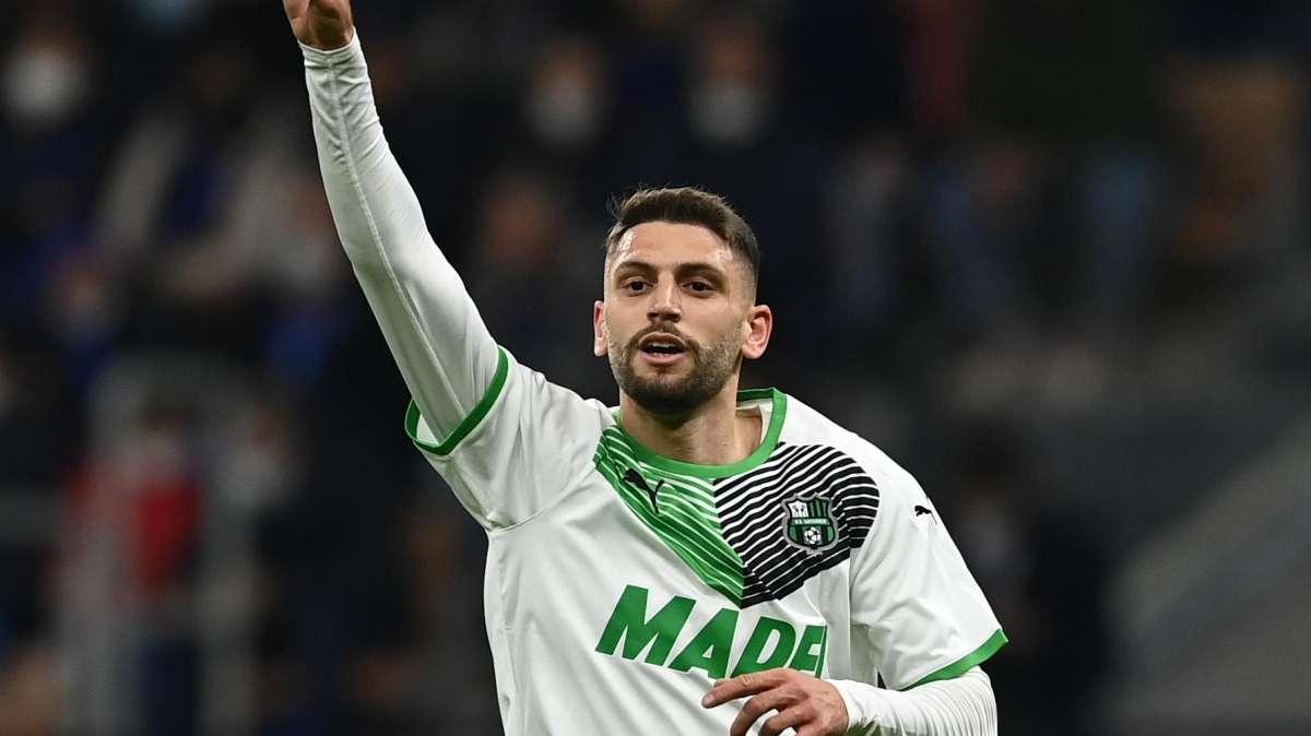 BERARDI, Insultato da tifoso, risponde inseguendolo