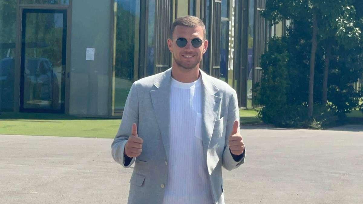 Edin Dzeko è arrivato al Viola Park! Le prime immagini del nuovo acquisto della Fiorentina
