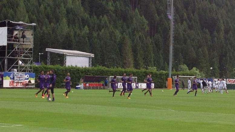 AMICHEVOLE, Titolari in campo per il riscaldamento