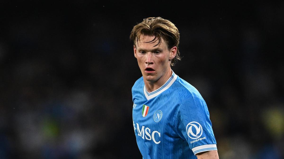 Napoli, McTominay ha ripreso l'attività dopo l'intervento al cuore