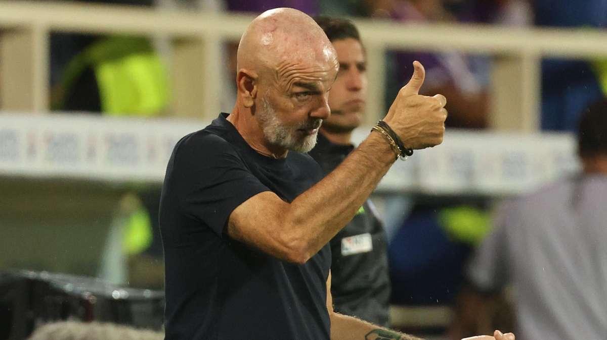 Tra confronto e allenamento: full immersion di Pioli al Viola Park. Col club al suo fianco