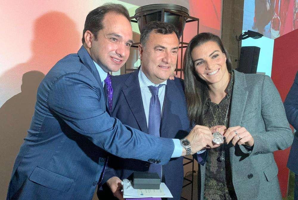 FOTO FV, La medaglia vinta da Rocco Commisso