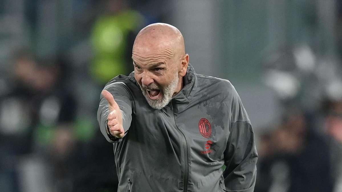 "Prego, quella è la porta". I 10 giocatori che la Fiorentina cederà (più 3 al 90%)