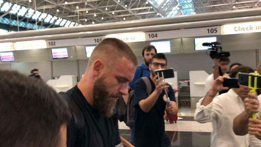 DE ROSSI, Ancora non ha il patentino: due soluzioni
