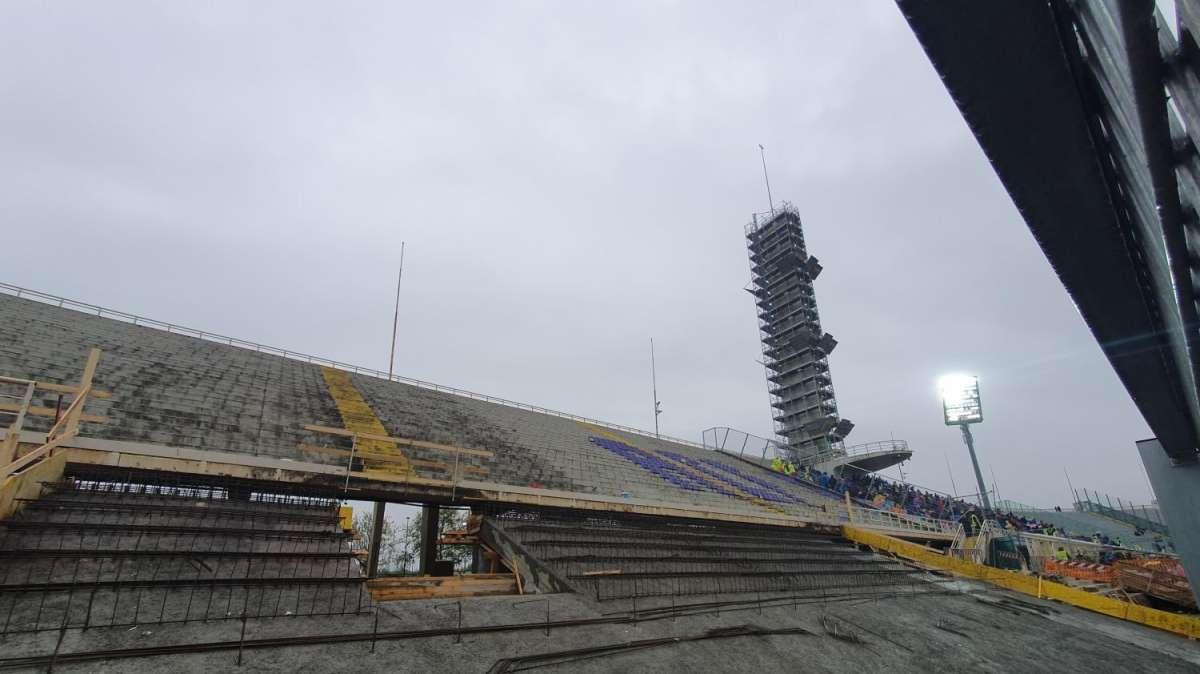 Restyling Franchi, iniziati i lavori per la profilatura delle sedute nel parterre Maratona: le foto