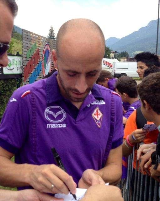 MOENA, Bagno di folla per Borja Valero